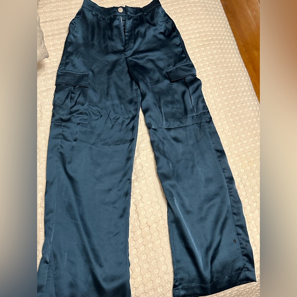 Satin cargo pants like new